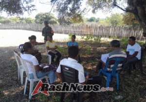 Babinsa Koramil 1618-06/Bian Serka Felix de Jesus Laksanakan Komsos dengan Warga Desa Nifutasi