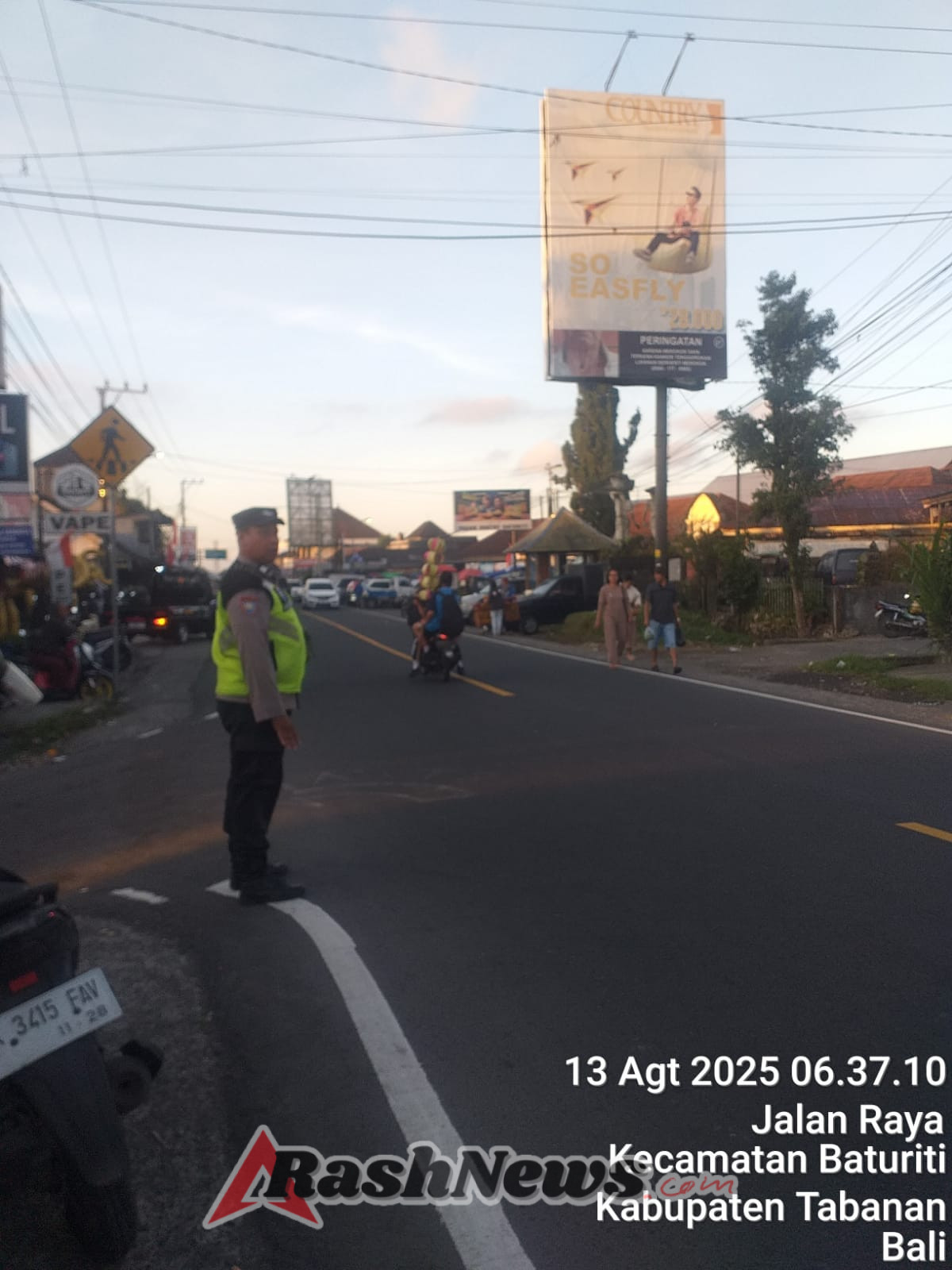 Polsek Baturiti Tingkatkan Keamanan Melalui Pelaksanaan Strong Point pagi