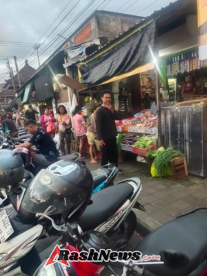 Anggota Unit Reskrim Polsek Manggis Edukasi Pedagang Untuk Waspada Terhadap Tindak Kejahatan