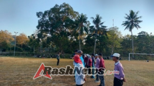 Drumband SMAN 1 Sekongkang Iringi Latihan Paskibra Kecamatan