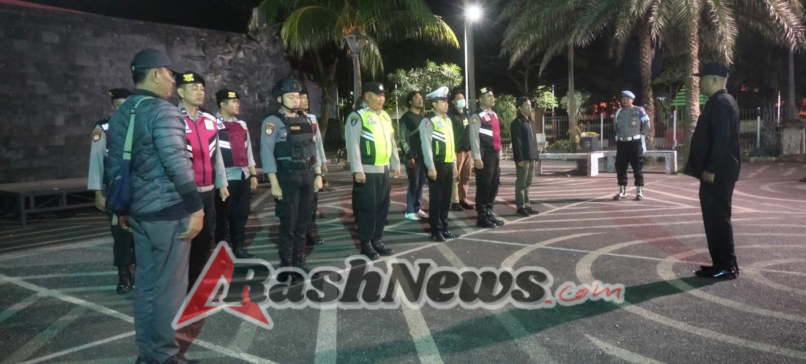 Patroli Satsamapta Polres Karangasem Antisipasi Trek-trekan di Jalan Veteran Amlapura Berjalan Kondusif.