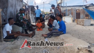 Babinsa Dorong Partisipasi Warga Pasang Bendera Sambut HUT RI ke-80