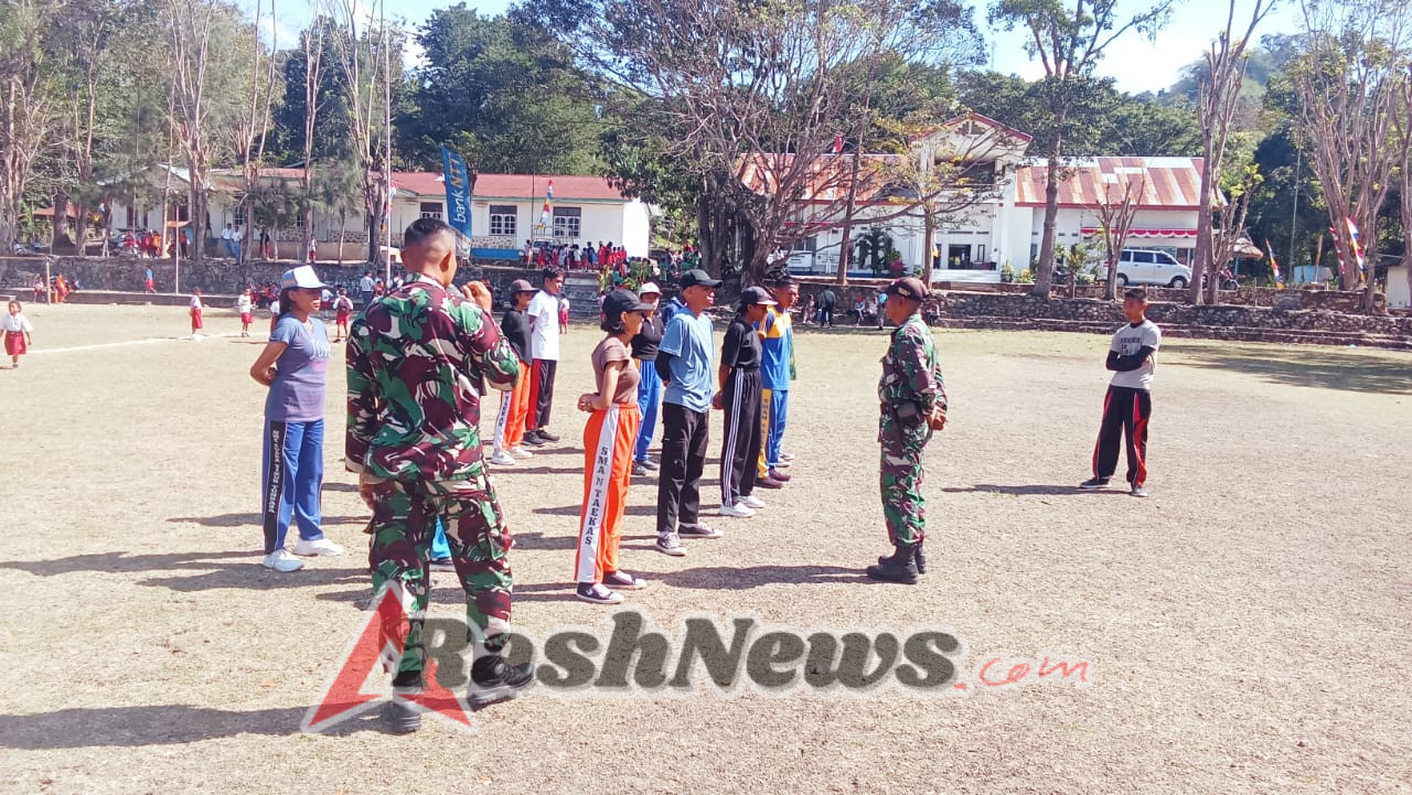 Babinsa Koramil 1618-01/Miotim Berikan Pembekalan Disiplin dan Motivasi kepada Calon Paskibra di Miomaffo Timur