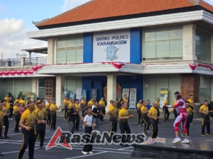 Semarak HUT RI Ke-80, Kapolres Karangasem Pimpin Olahraga Bersama Masyarakat