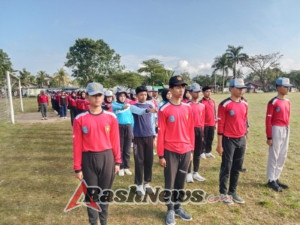 Babinsa Jajaran Kodim Loteng Latih dan Siapkan Tim Paskibra Tingkat Desa