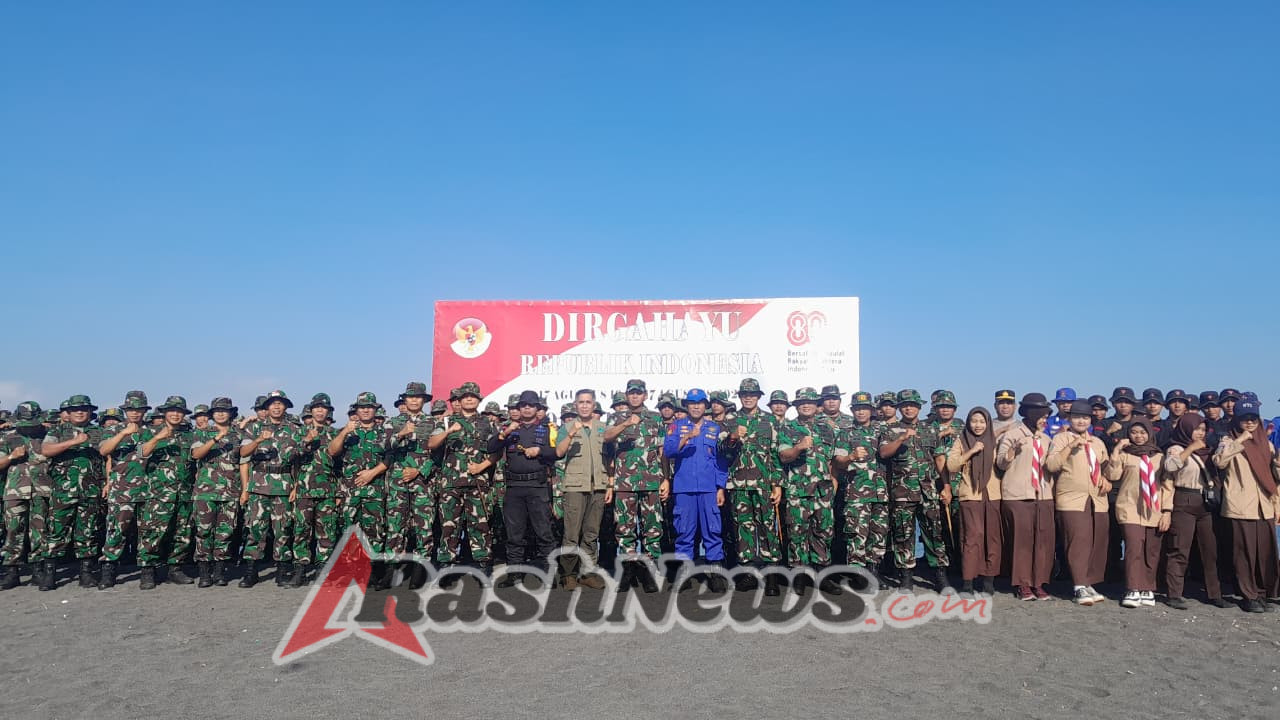 Kisah di Balik Aksi Bersih Pantai HUT RI ke-80