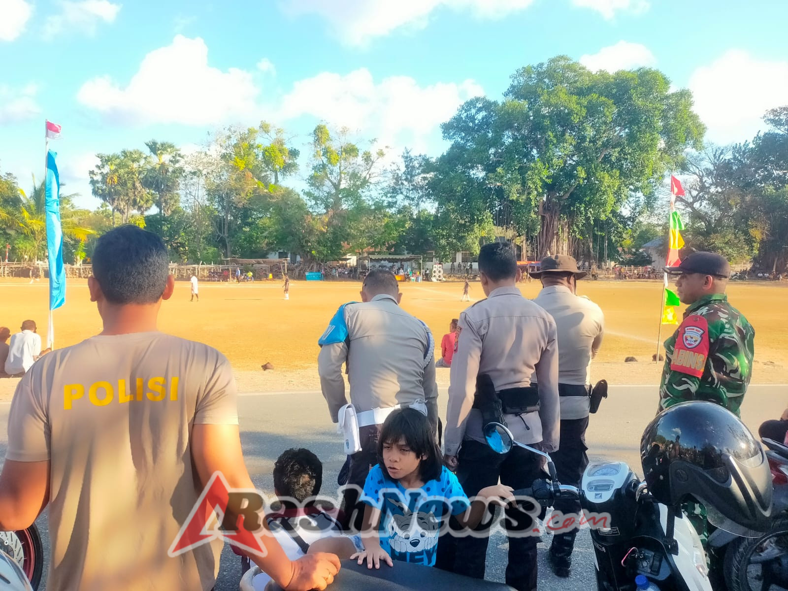 Turnamen Sepak Bola HUT RI ke-80 di Olafuliha’a Berjalan Aman dan Tertib