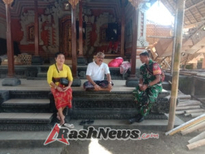 Puri Kanginan Ditinjau Babinsa Semarapura Kangin Untuk Kesiapan Upacara 17 Agustus