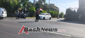 Tingkatkan Pelayanan Publik, Polsek Abiansemal Gelar Pengaturan Lalu Lintas Sore