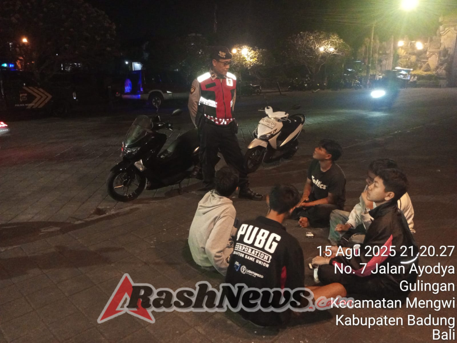 Patroli Dikawasan DTW Taman Ayun Samapta Polsek Mengwi Sampaikan Imbaun Kamtibmas