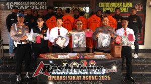Polres Karangasem melaksanakan Konferensi Pers Ungkap Lima Kasus Pencurian dalam Operasi Sikat Agung 2025
