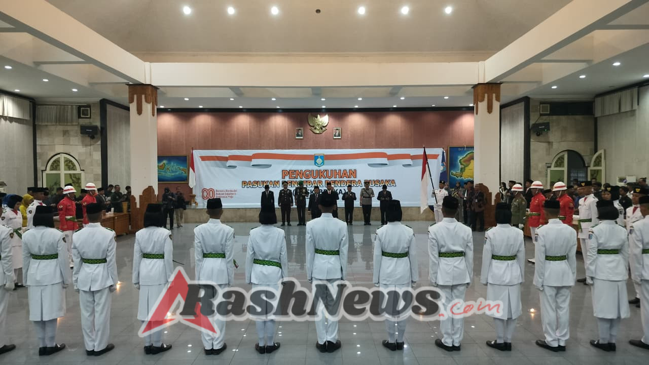 Semangat Patriotisme Warnai Pengukuhan Paskibraka Lombok Barat
