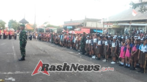 Danramil Kapten Inf I Wayan Sudarmika Tunjukkan Kepedulian Tinggi dalam Pengamanan Renungan Suci dan Tabur Bunga Payangan