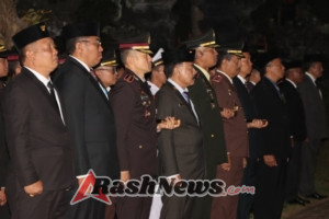 Kapolres Karangasem Hadiri Apel Kehormatan dan Renungan Suci HUT RI ke-80 di Tugu Pahlawan “Ciung Wanara” Amlapura