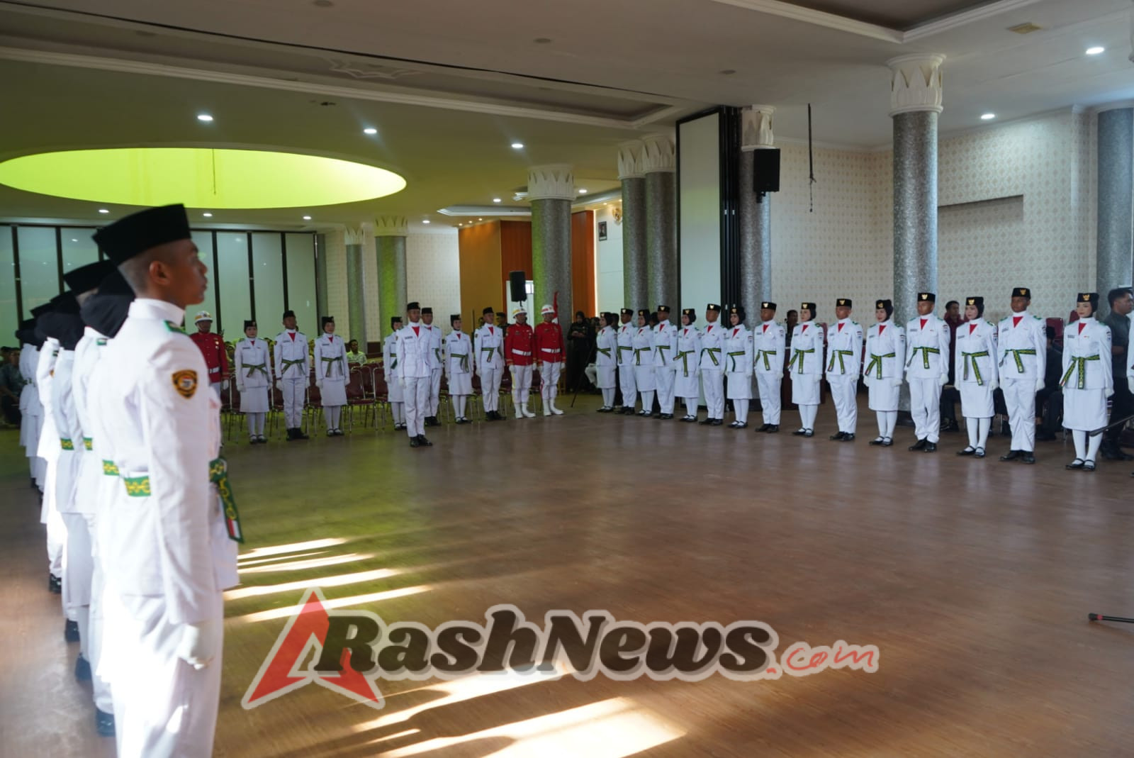 Upacara Pengukuhan Paskibraka KSB Tahun 2025 Dihadiri Dandim 1628/Sumbawa Barat