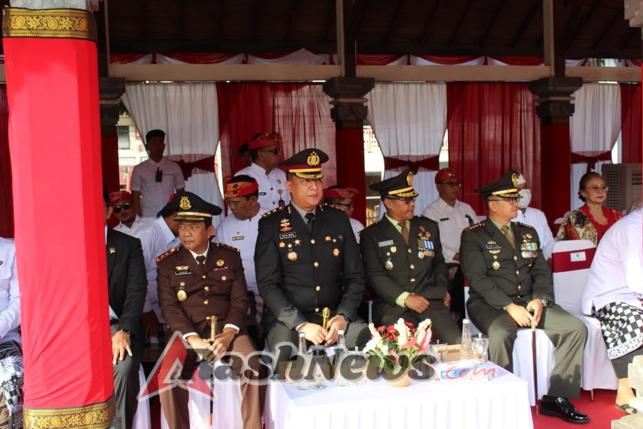 Kapolres Tabanan Hadiri Upacara Detik-Detik Proklamasi HUT ke-80 RI, 1.800 Peserta Ikuti dengan Khidmat