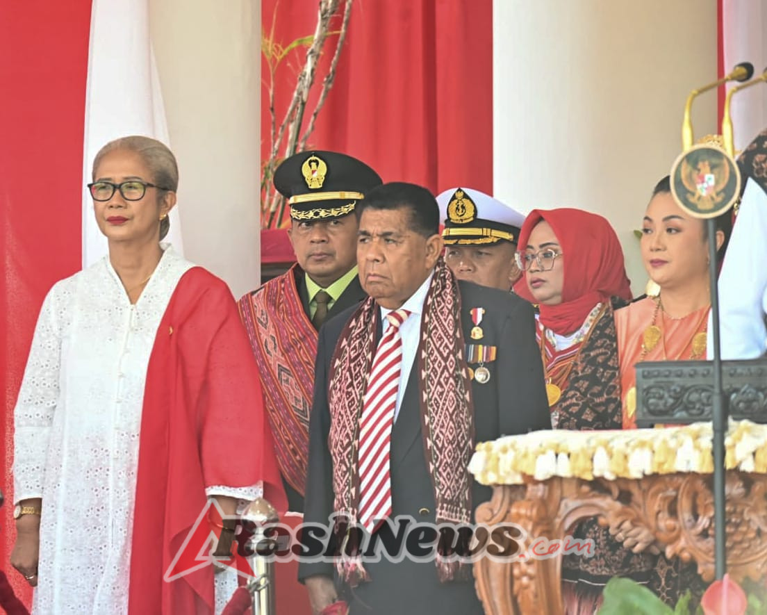 Danrem 161/WS Ikuti Upacara Peringatan HUT RI Ke-80 di Alun-Alun Runjab Gubernur NTT.