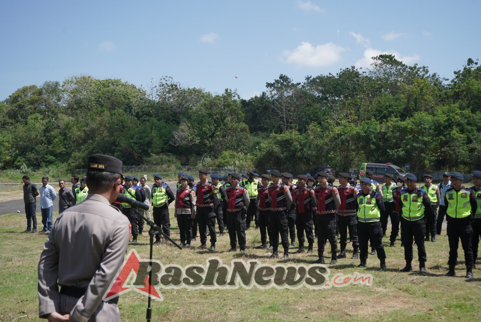 Ratusan Personel Polda Bali Amankan Pesta Rakyat GWK