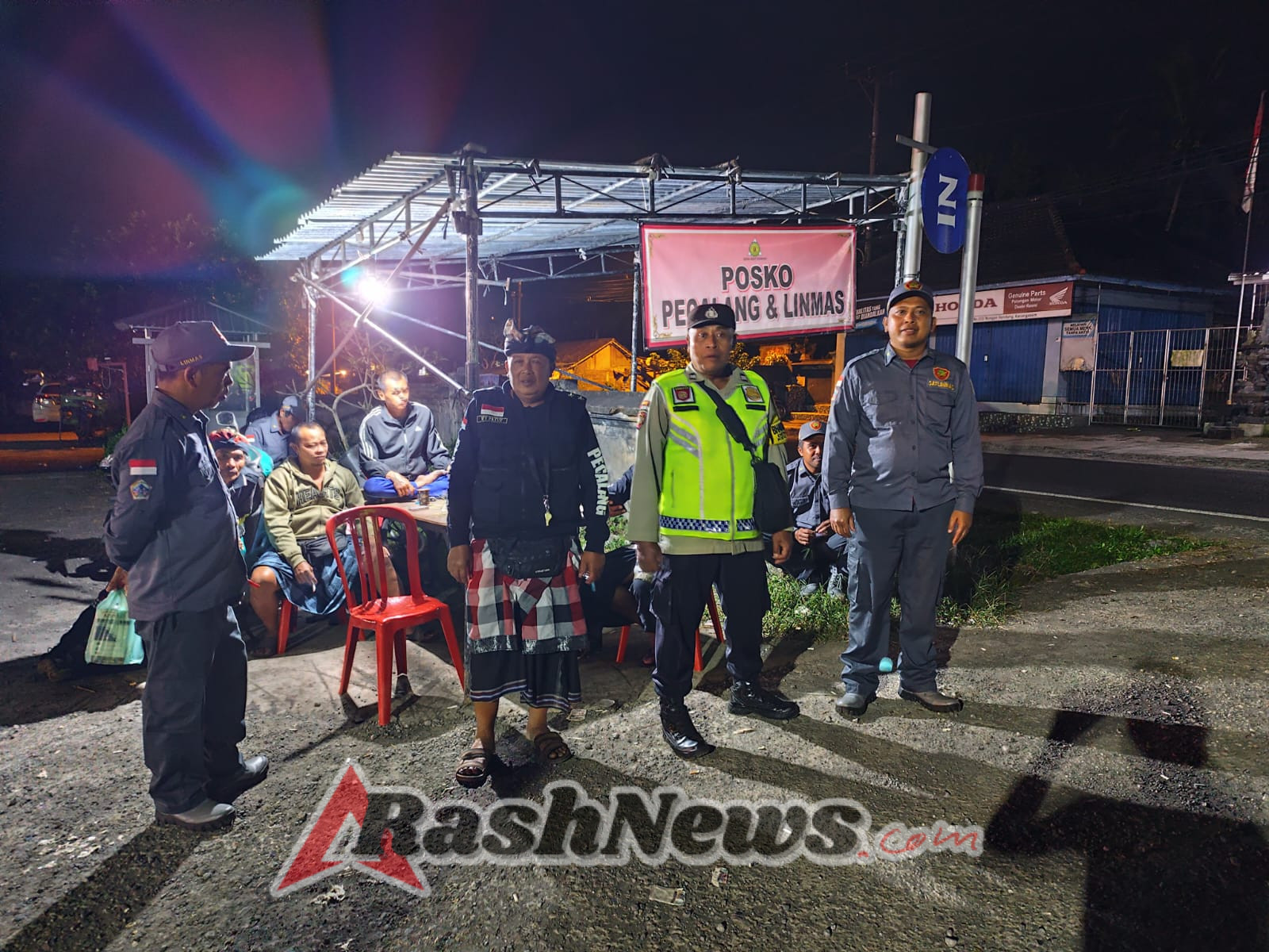 Polsek Rendang Melaksanakan Pengamanan Kegiatan Masyarakat