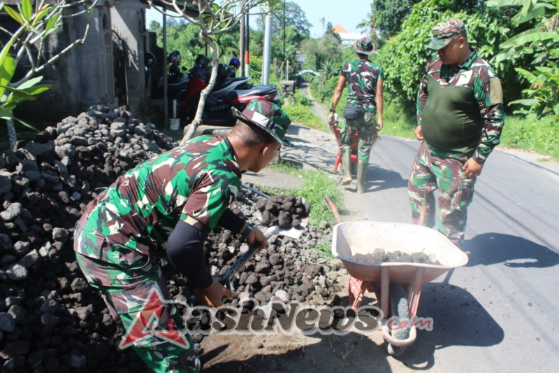Dukungan Warga Mengalir, TMMD di Sukawati Tinggalkan Jejak Manfaat Nyata