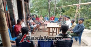 Babinsa Ende Timur Sampaikan Himbauan Kamtibmas Saat Kegiatan Seremonial Adat