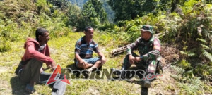 Babinsa Serka Petrus Ghobe Berikan Himbauan Kamtibmas di Desa Kurulimbu
