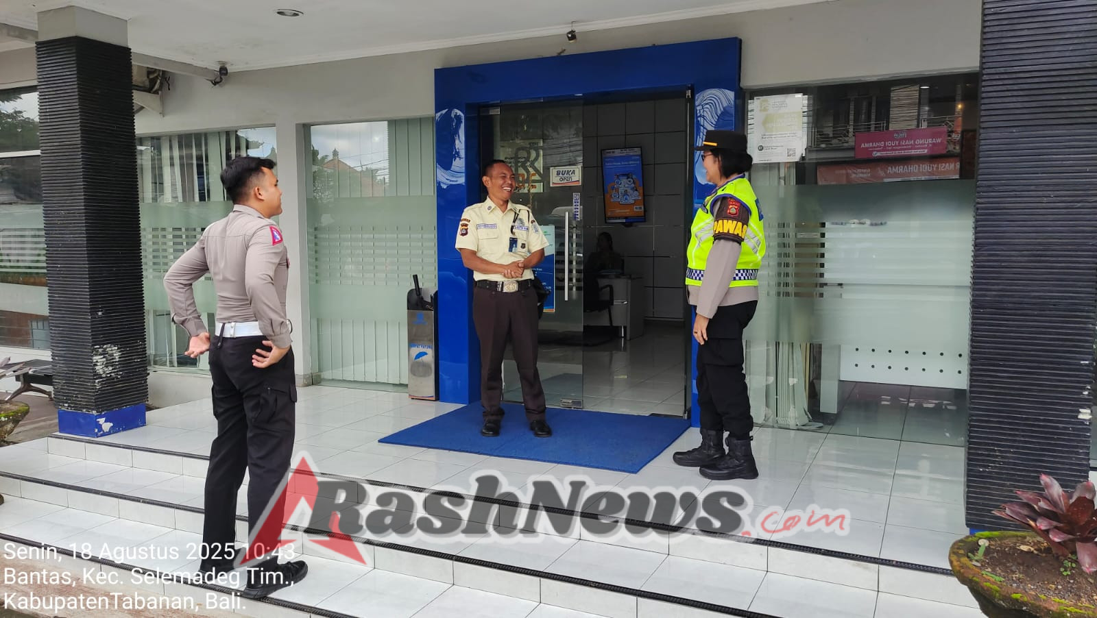 Ditengah suasana HUT RI ke – 80 Polsek Seltim Intensifkan Patroli siang hari Upaya Cegah Kasus Curat, Curas dan Curanmor.