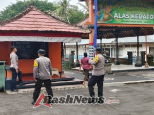 Ciptakan Suasana Kondusif Kapolsek Marga Pimpin Anggota Patroli Atensi Wilayah Zona Utara Dan Zona Selatan