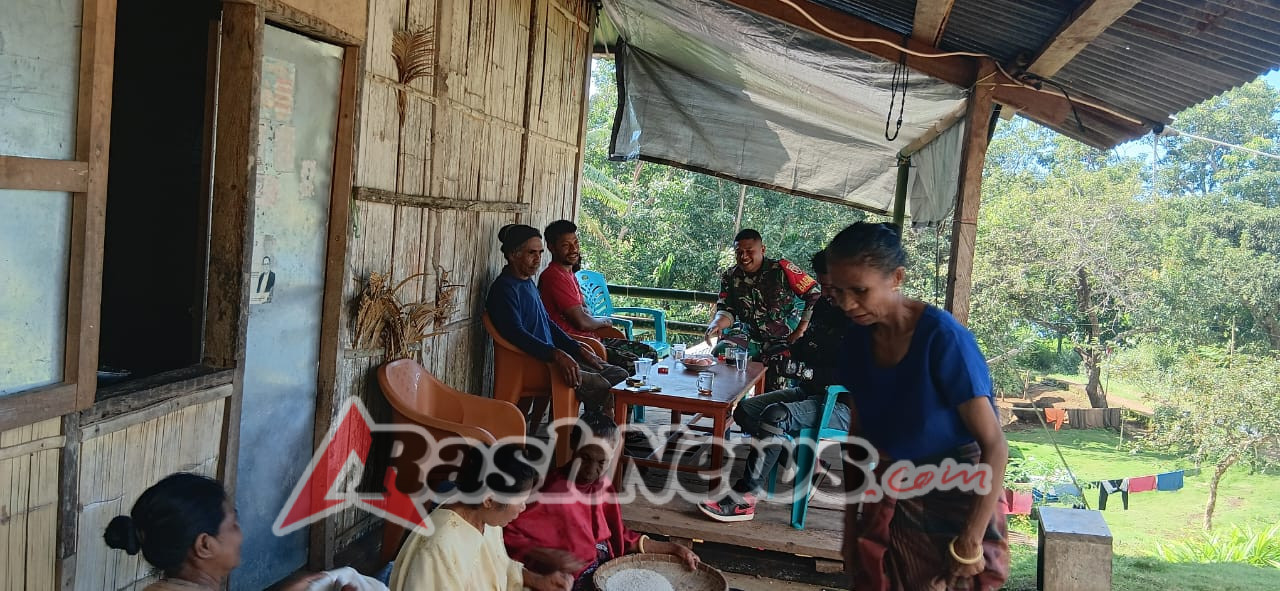 Komsos dan Pamwil Kodim 1602/Ende di Dusun E Mbuja: Masyarakat Sambut Positif Kehadiran Babinsa