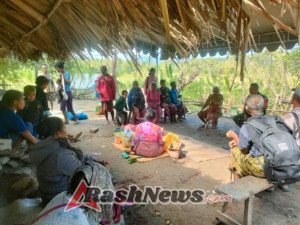 Danramil Beri Pujian atas Kinerja Babinsa Sertu Herlon Sine dalam Kegiatan Kemasyarakatan