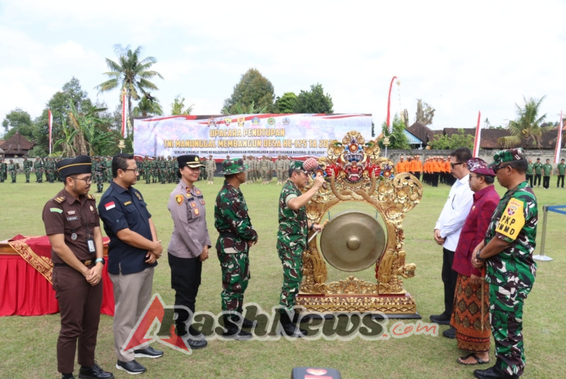 Wakapolres Gianyar Hadiri Penutupan TMMD ke-125 di Desa Batuan