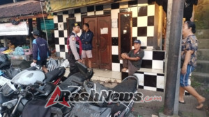 Guna Mencegah Terjadinya Tindak Kriminalitas di Area Pasar Ulakan, Anggota Unit Samapta Polsek Manggis Melaksanakan Patroli Dialogis.