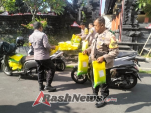 Gerakan Pangan Murah Polresta Denpasar, Polsek Dentim Kembali Salurkan 1 Ton Beras SPHP