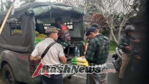 Wujud Kepedulian, Kodim Tabanan dan Bulog Distribusikan Beras SPHP untuk Masyarakat Dua Desa