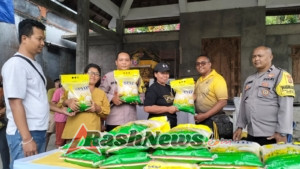 Polsek Selemadeg salurkan beras murah SPHP di Manikyang