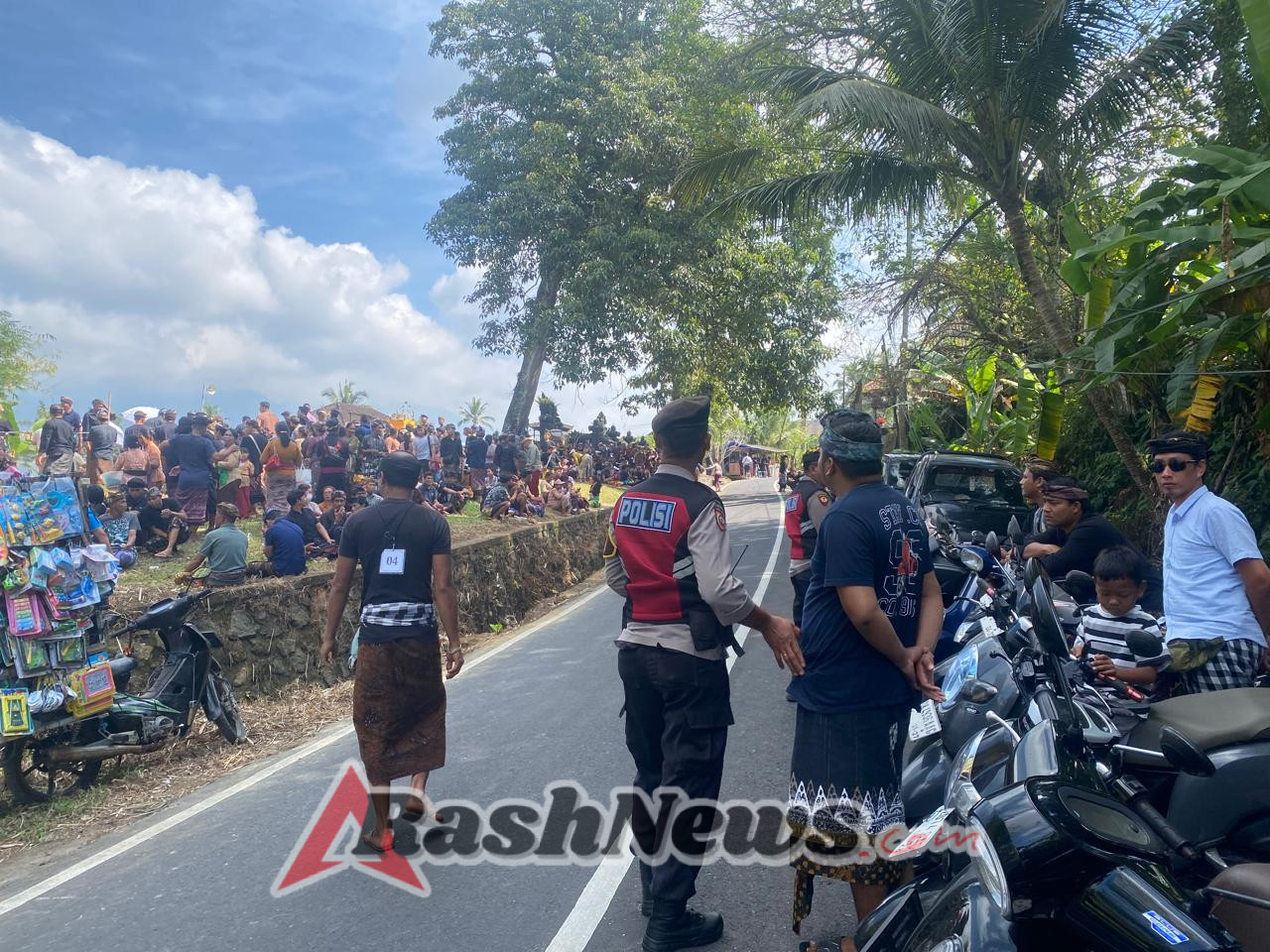 Polsek Baturiti Amankan rangkaian upacara pitra yadnya/ngaben masal
