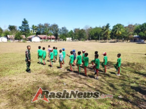 SDN Tursikain Dilatih Oleh Satgas Pos Turiskain Dalam Lomba Gerak Jalan Kreasi Tingkat Sekolah Ase-Kecamatan Raihat