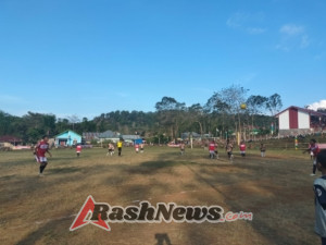 Sinergi Olahraga & Keamanan, Babinsa Koramil 1612-05/Elar Hadir Penuh di Lamba Leda Cup 2025