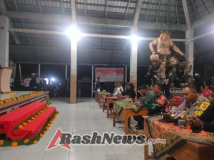 Perbekel, Babinsa, dan Tokoh Adat Hadiri Perpisahan KKN Universitas Hindu IGB Sugriwa di Bakbakan