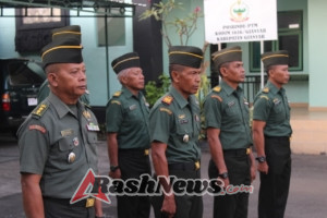Kodim 1616/Gianyar Jaga Semangat Kebersamaan Melalui Upacara Bendera Rutin