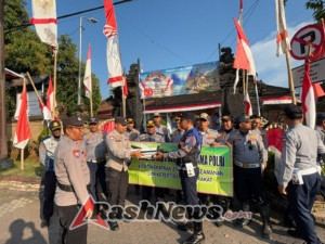 Satbinmas Memberikan Sarana Kontak kepada Dinas Perhubungan Karangasem dalam Mendukung Pelaksanaan Tugas