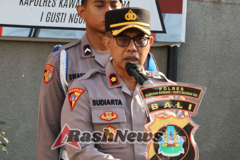 Wakapolres Bandara Tekankan Disiplin dan Penyelesaian Tugas Tepat Waktu