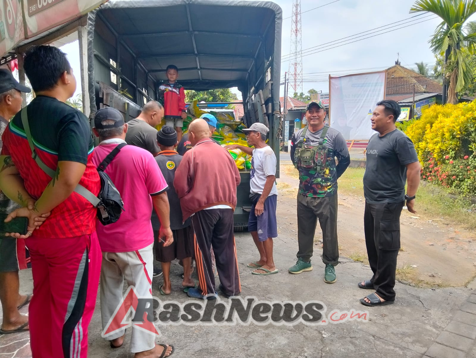 Gerakan Pangan Murah Kodim 1609/Buleleng Ringankan Beban Warga Bengkala