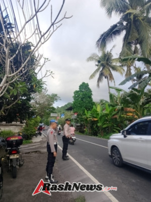 Ps. Kasi Propam Polsek Manggis, Awasi  Langsung Kegiatan Strong Point di Pagi Hari.
