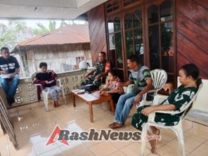Babinsa Koramil 1602-01/Ende Tingkatkan Kemanunggalan TNI-Rakyat di Desa Natanangge