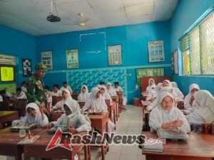 Koramil 1608-01/Rasanae Perkuat Sinergi dengan Sekolah dalam Program MBG