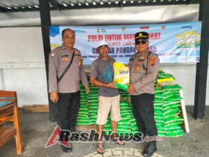 GERAKAN PANGAN MURAH  POLSEK SELTIM- POLRES TABANAN MENYALURKAN  BERAS MURAH  DI HALAMAN MAPOLSEK SELTIM.
