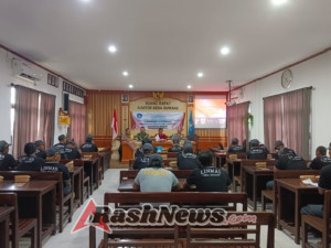 Babinsa Koramil 1616-05 Sukawati Dorong Satlinmas Jadi Garda Terdepan Keamanan Desa