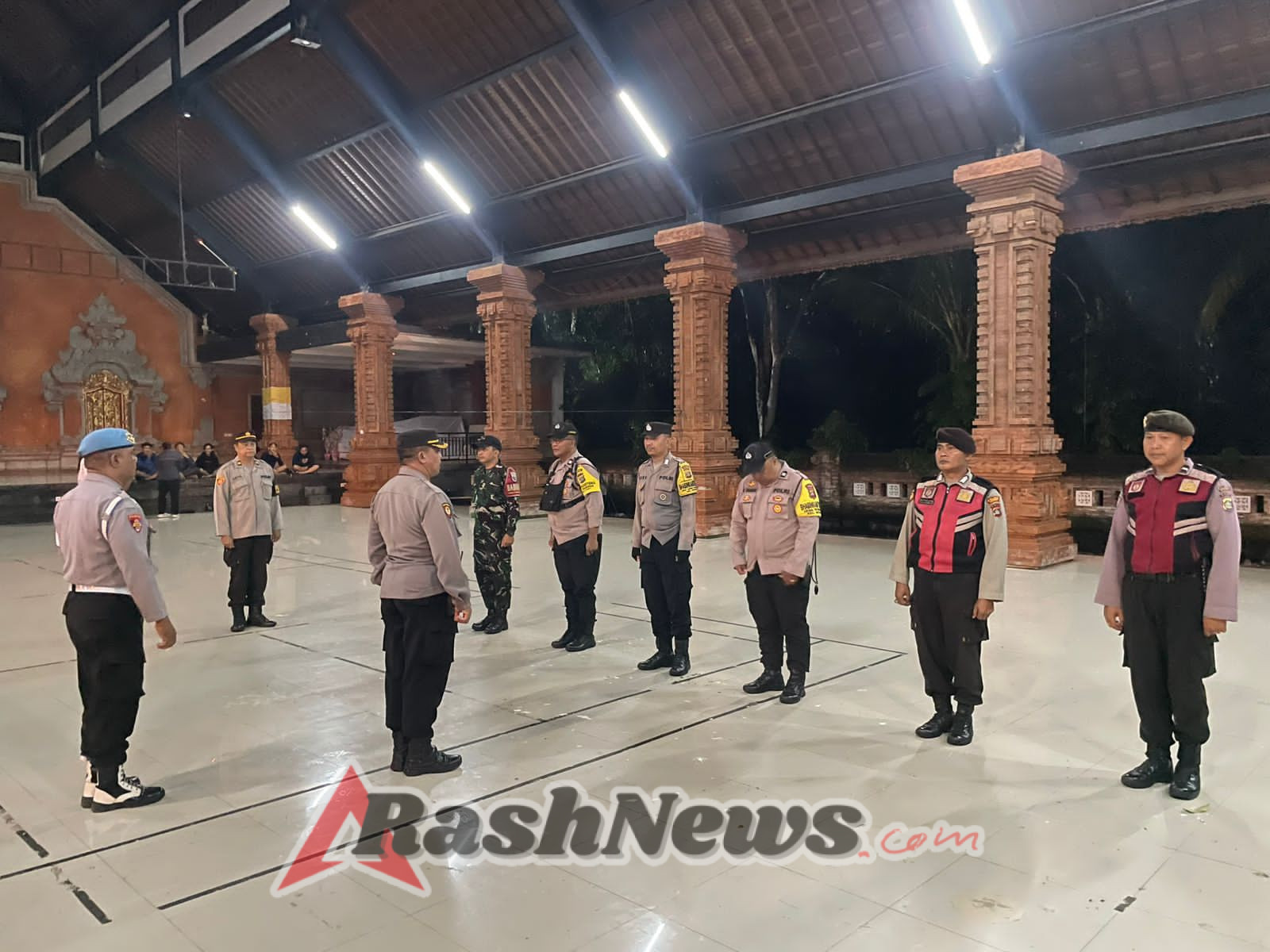 Memasuki Babak Final, Polsek Mengwi Amankan Bola Voli