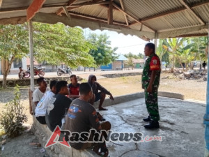 Komsos dan Pamwil Babinsa di Desa Nabe, Masyarakat Sambut Positif